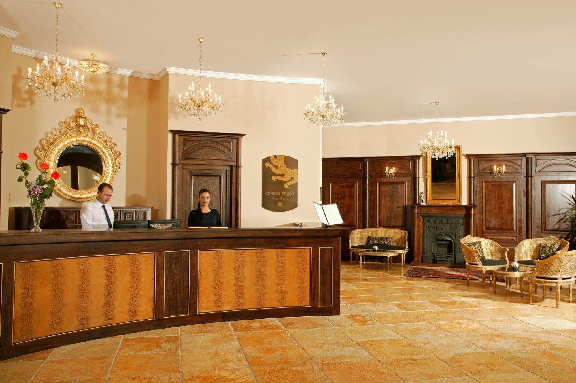 Arcadia Hotel - Marina Regia Residence Mamaia Bagian luar foto