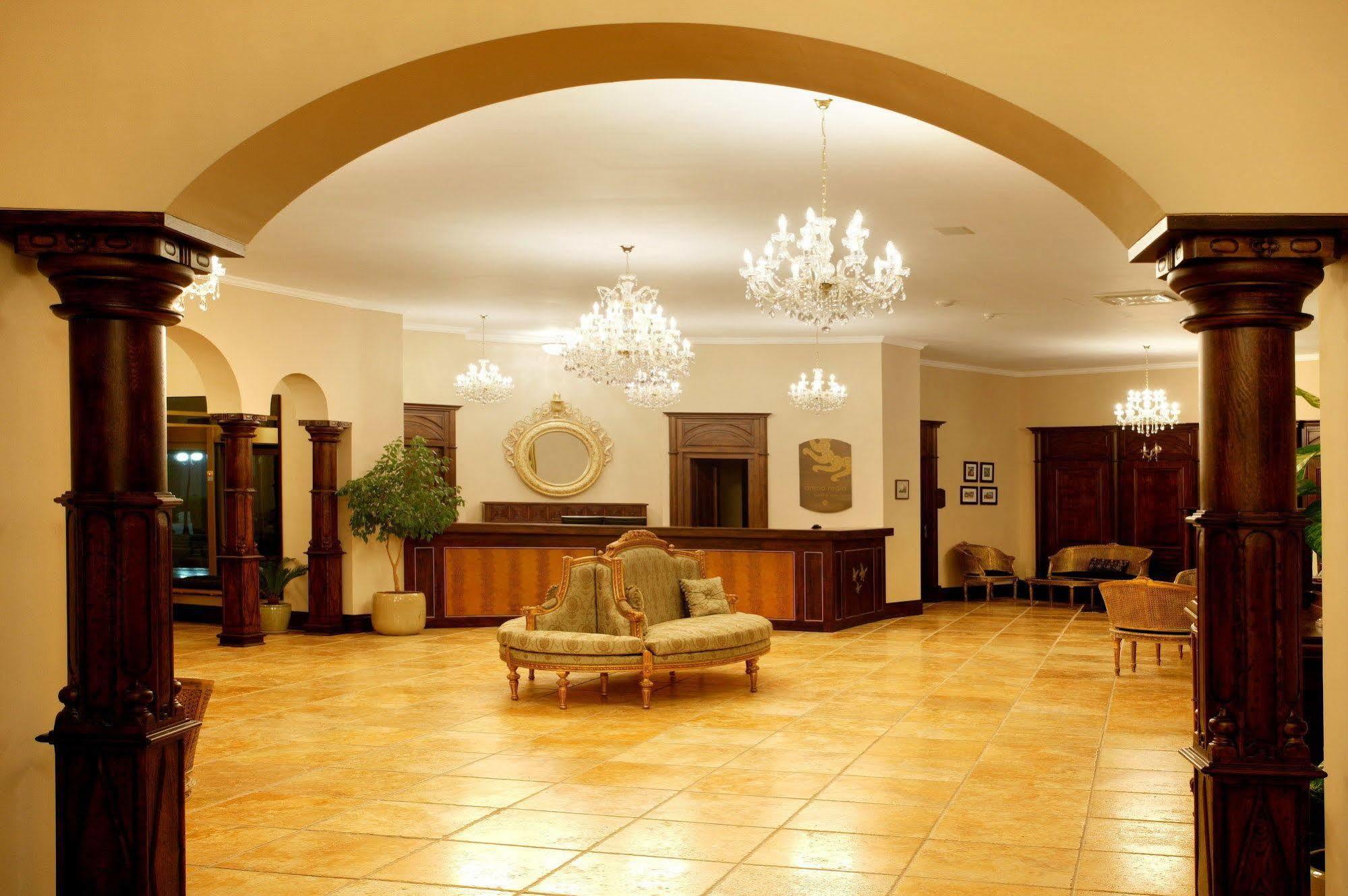 Arcadia Hotel - Marina Regia Residence Mamaia Bagian luar foto